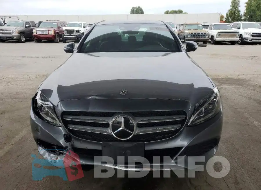 WDDWF4JB9JR409987 Photo# 5