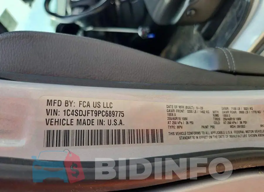 1C4SDJFT9PC689775 Photo# 12