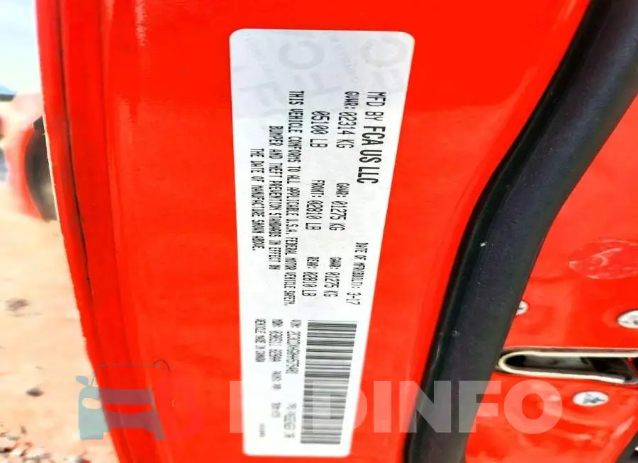 2C3CDXHG0HH575481 Photo# 12