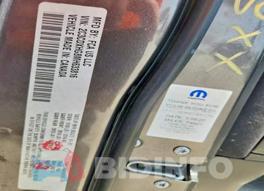 2C3CDXHG8MH633816 Photo# 12