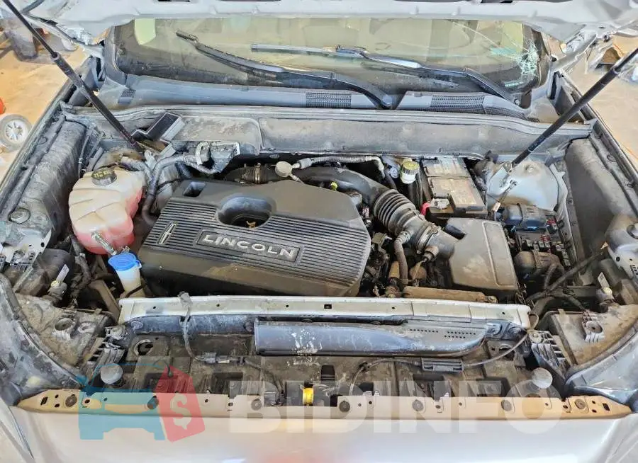 2LMPJ8L97KBL13763 Photo# 12