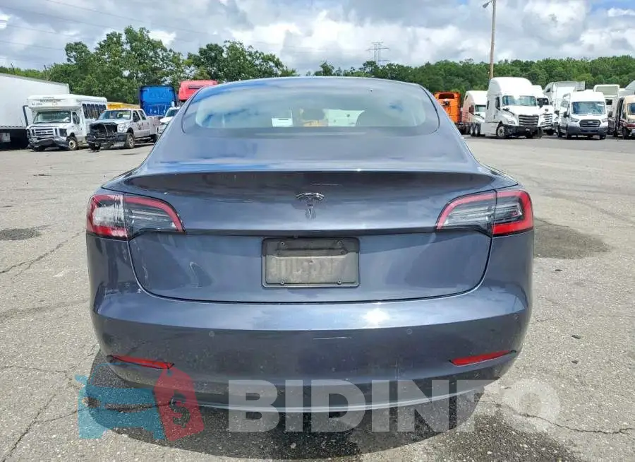 5YJ3E1EAXNF370662 Photo# 6