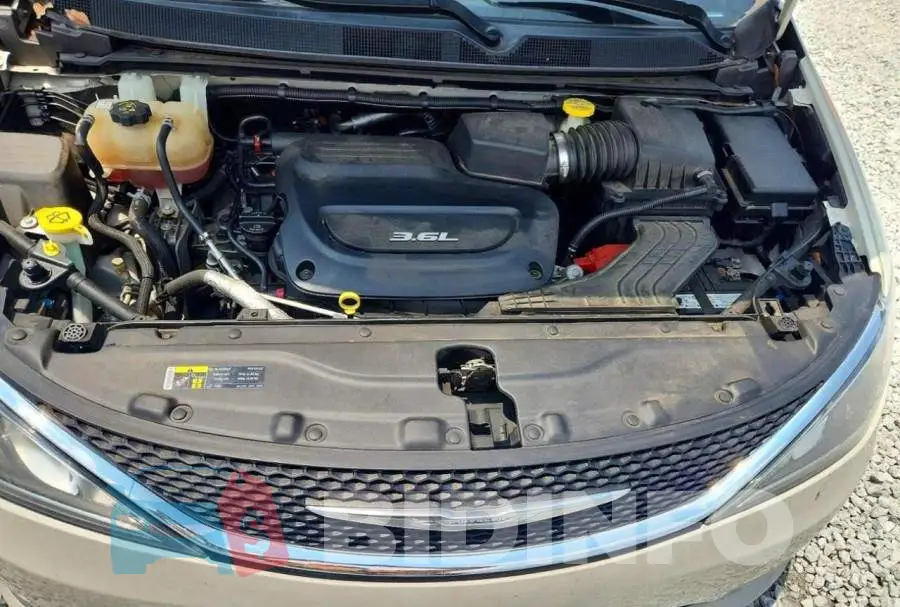 2C4RC1EG1HR669261 Photo# 12