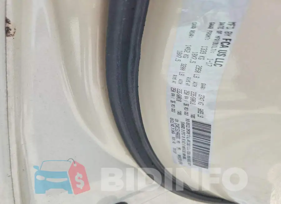 2C4RC1EG1HR669261 Photo# 13