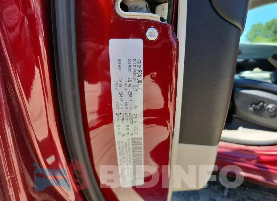 2C4RC1EGXJR121538 Photo# 13