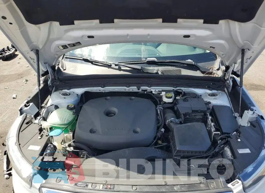 YV4162UK2M2403804 Photo# 12