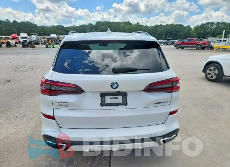 5UXTA6C09N9M26537 Photo# 6