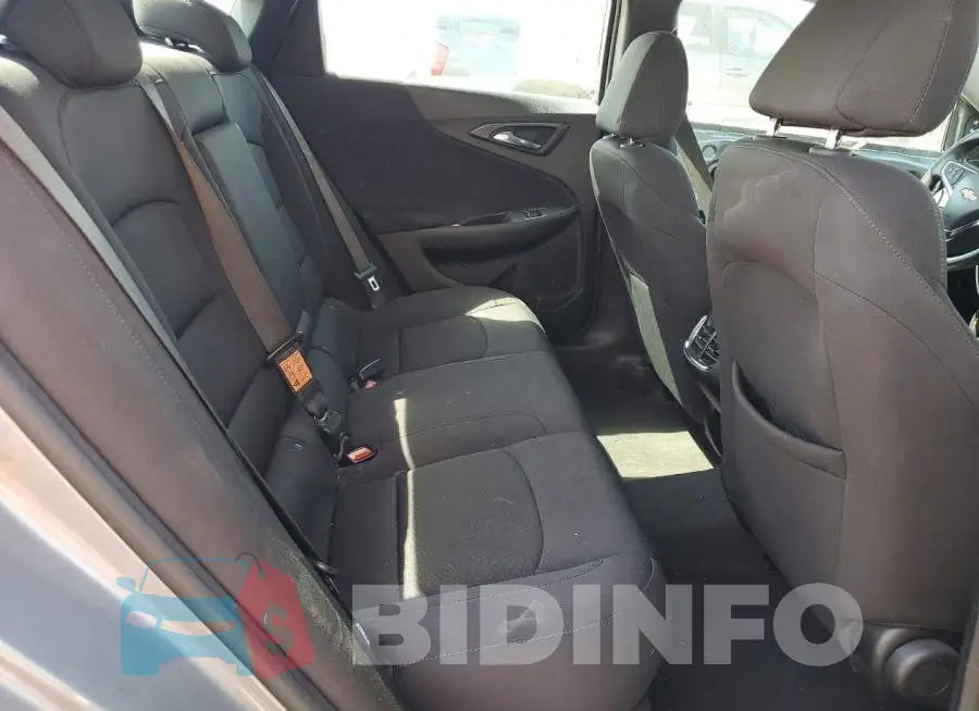 1G1ZD5ST3PF233435 Photo# 10
