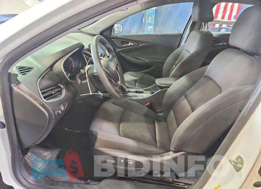 1G1ZD5ST3RF226052 Photo# 7