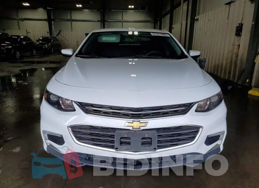 1G1ZD5ST5JF217745 Photo# 5