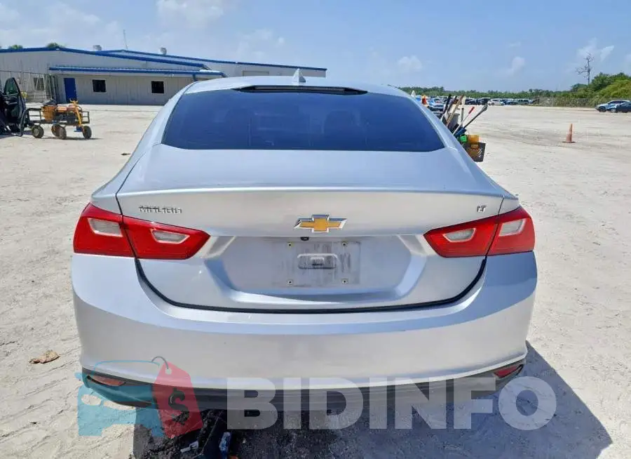 1G1ZD5ST7JF293015 Photo# 6