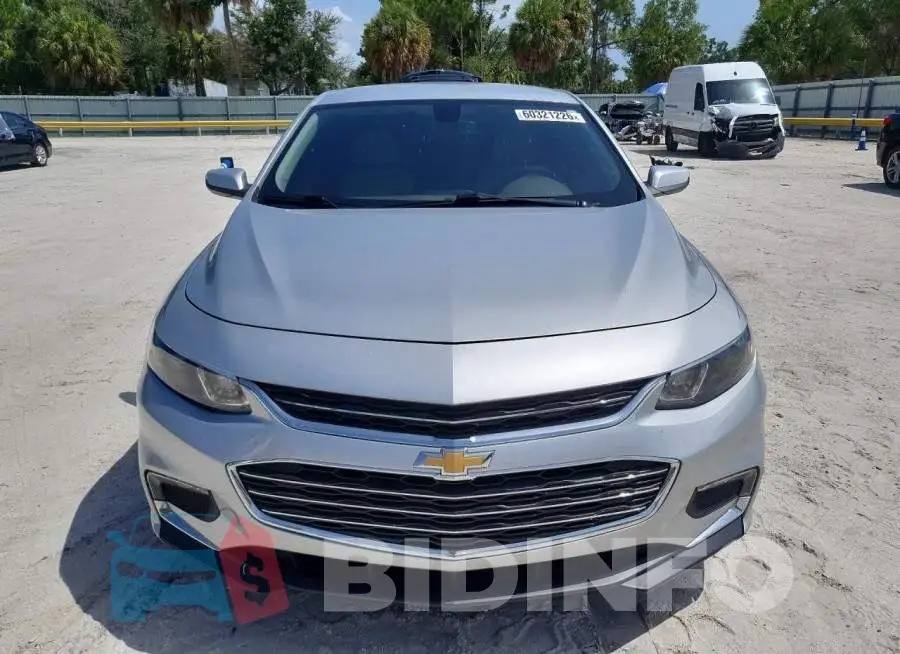 1G1ZD5ST7JF293015 Photo# 5
