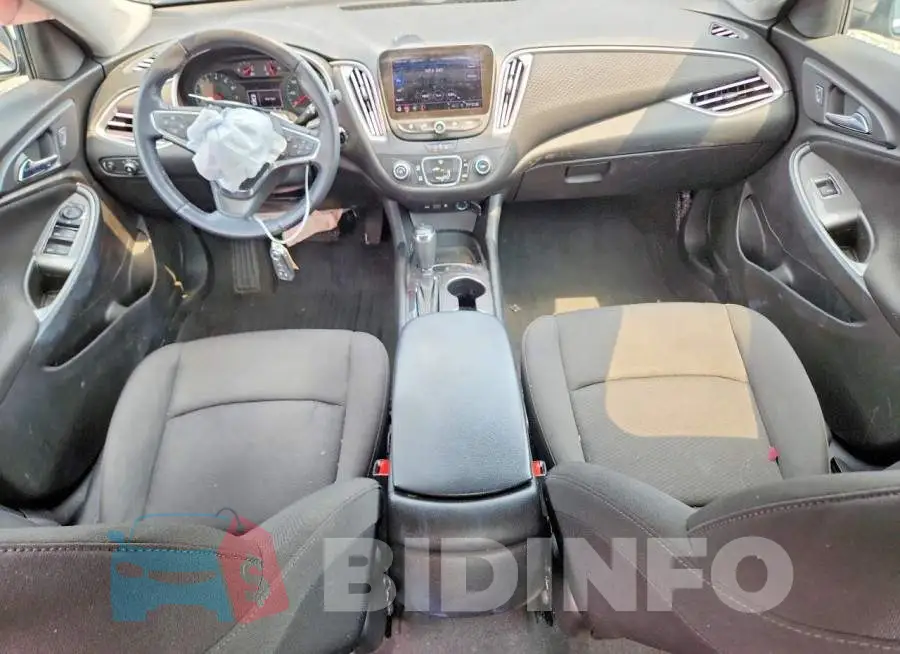 1G1ZG5ST1LF084847 Photo# 8