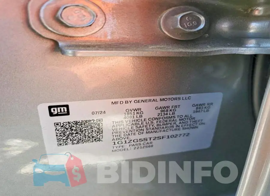 1G1ZG5ST2SF102772 Photo# 13