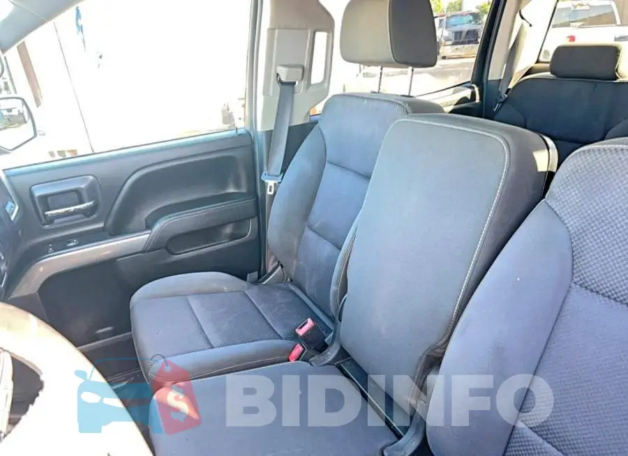 1GC1KSEG6KF266025 Photo# 13