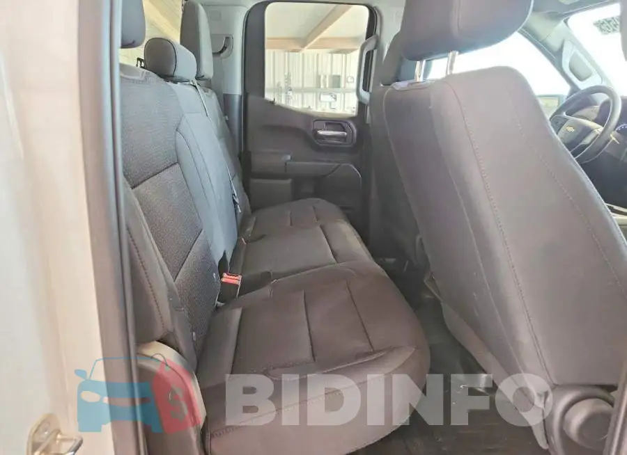 1GCRDAED7PZ117741 Photo# 10