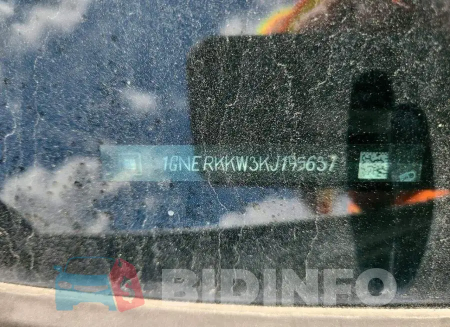1GNERKKW3KJ195637 Photo# 12