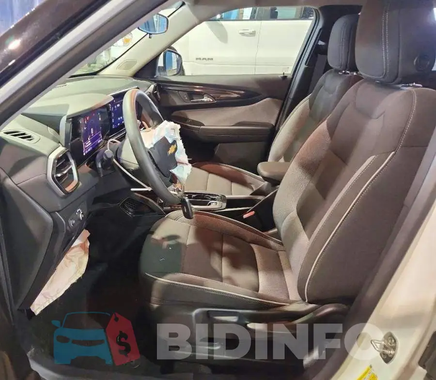 KL79MRSL6SB210937 Photo# 7