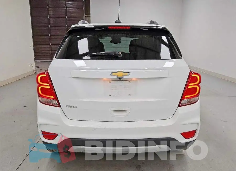 KL7CJLSB2MB347024 Photo# 6