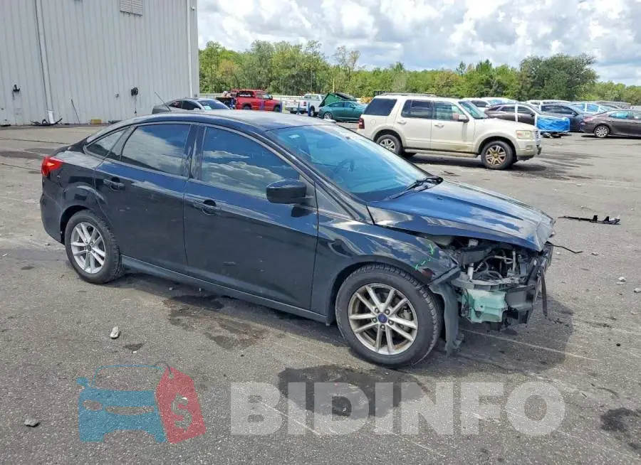 1FADP3F29JL265917 Photo# 4