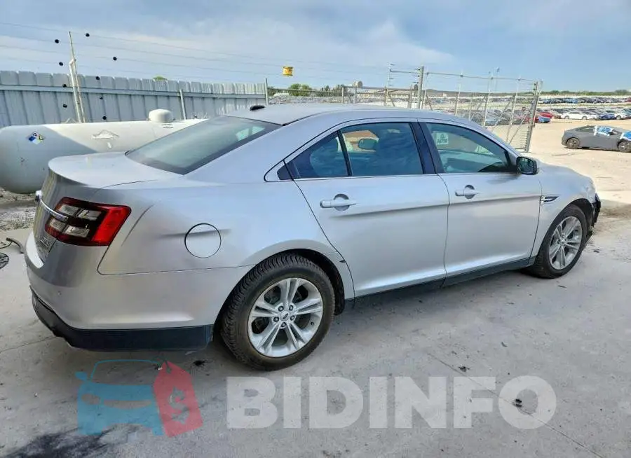 1FAHP2E81JG114080 Photo# 3