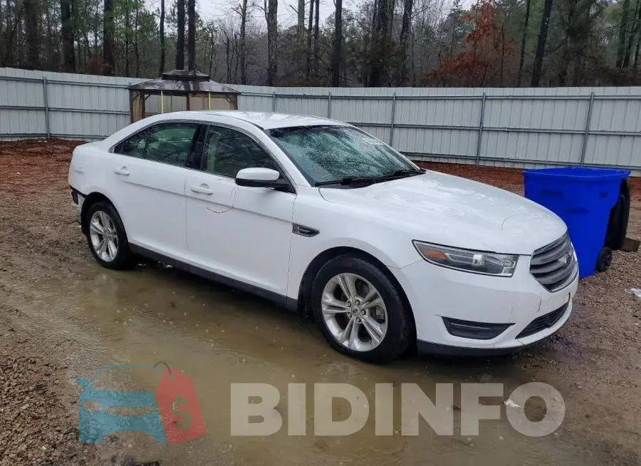 1FAHP2E88JG117414 Photo# 4