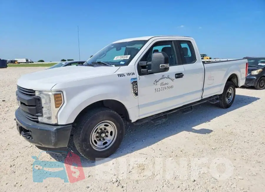 1FT7X2A67KED15117 Photo# 1
