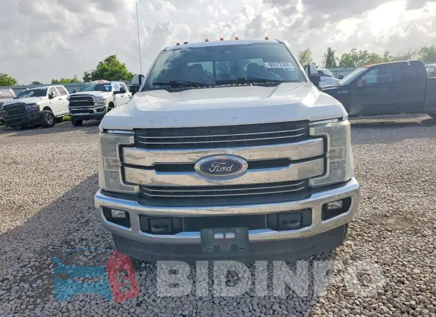 1FT8W3DT1HEB45232 Photo# 5