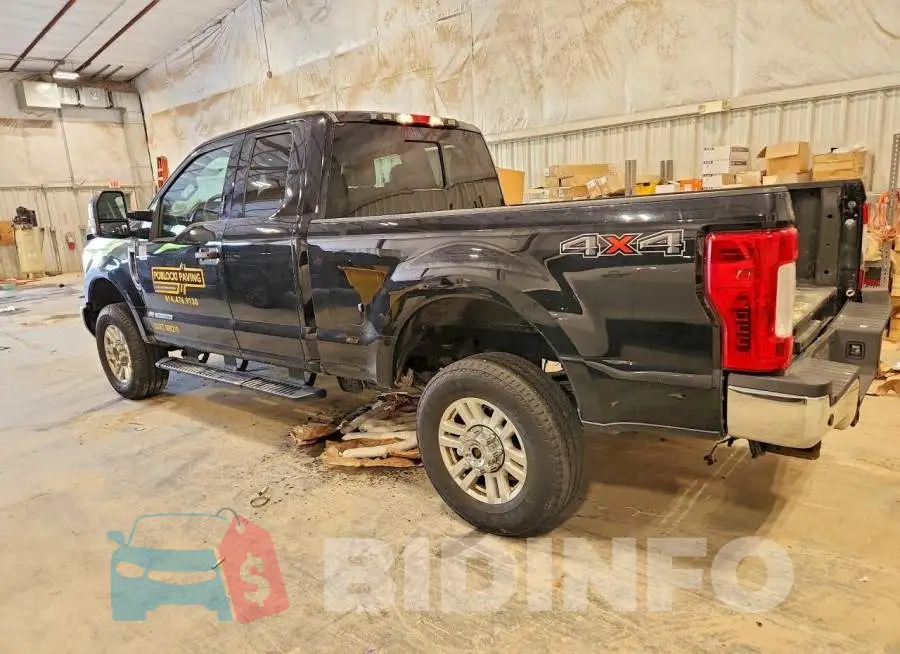 1FT8X3BTXKED41189 Photo# 2