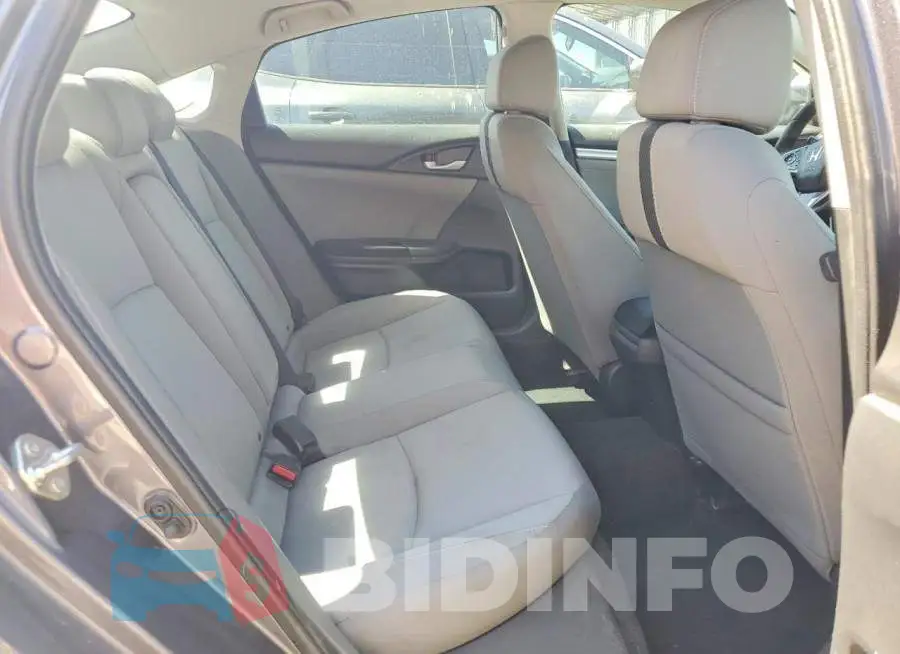 19XFC1F36HE211599 Photo# 10