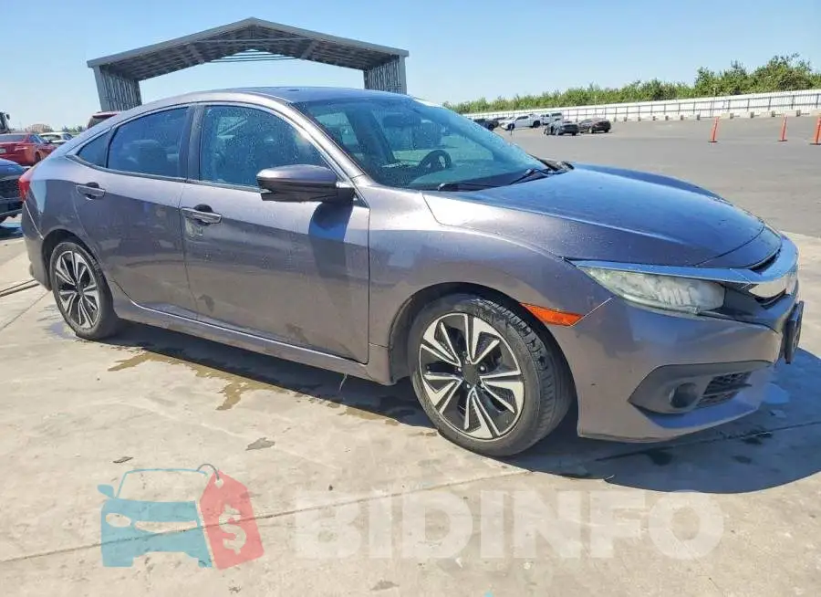 19XFC1F36HE211599 Photo# 4