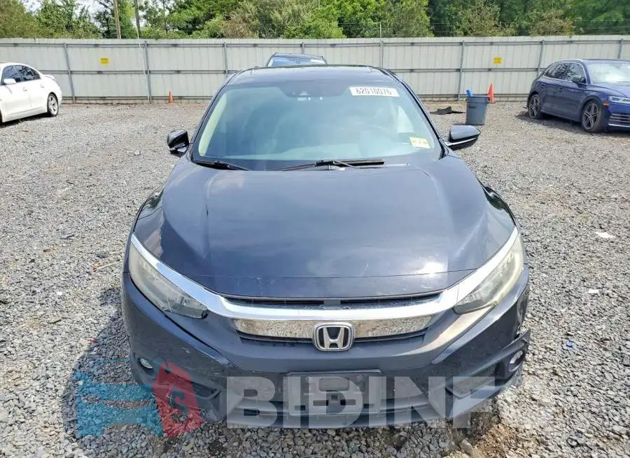 19XFC1F93HE202444 Photo# 5