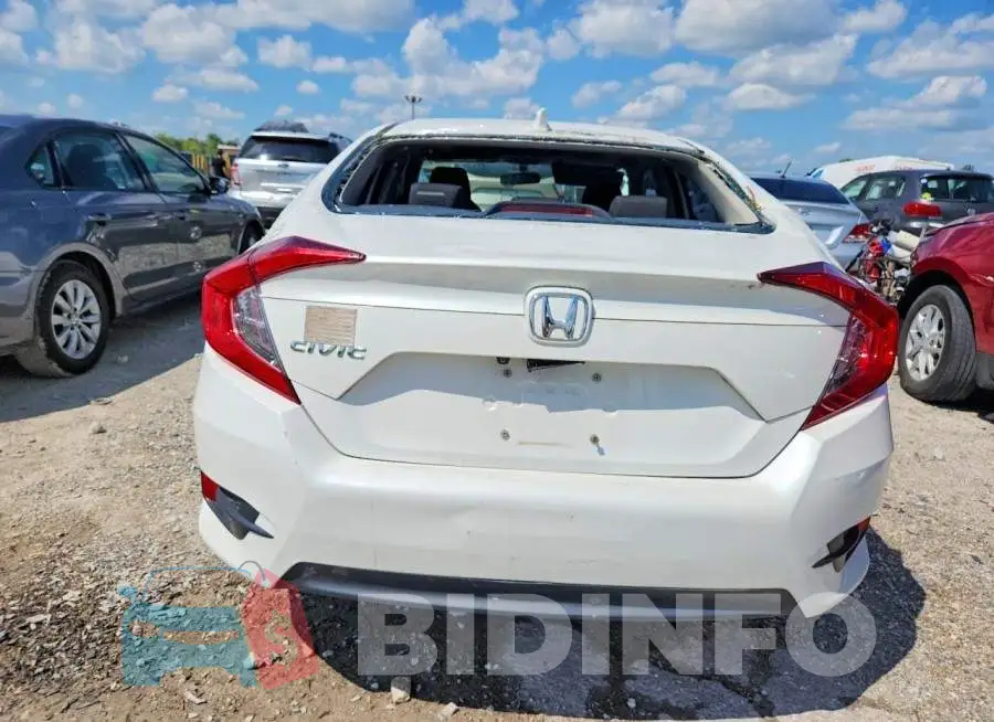 19XFC2F75JE033697 Photo# 6