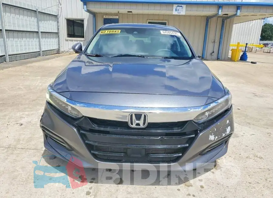 1HGCV1F55JA131915 Photo# 5