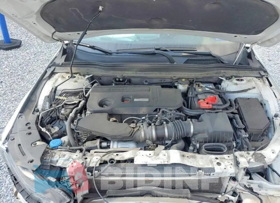 1HGCV2F57JA021941 Photo# 11