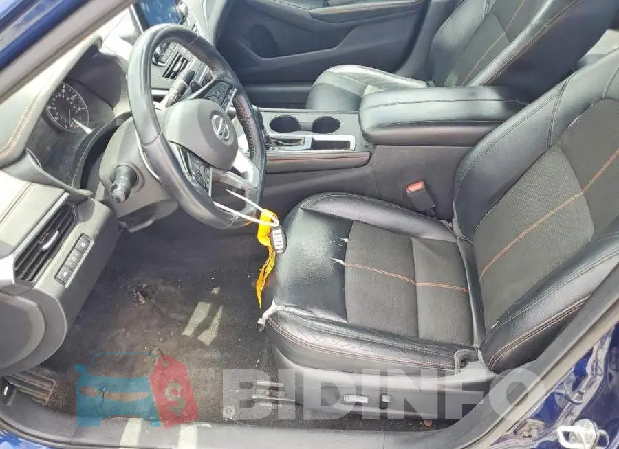 1N4BL4CV3KC131638 Photo# 7