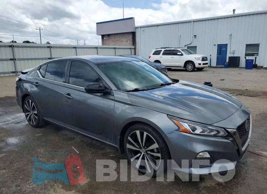 1N4BL4CV6KC202069 Photo# 4