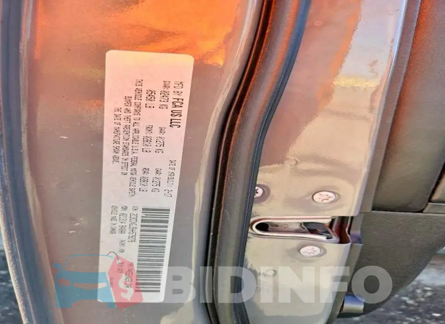 2C3CDXGJ5HH579278 Photo# 13