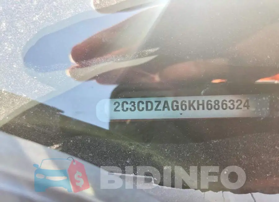 2C3CDZAG6KH686324 Photo# 12