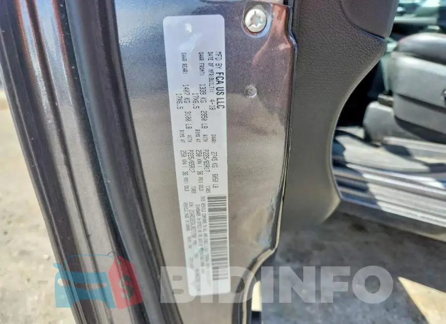2C4RDGEGXJR271780 Photo# 14