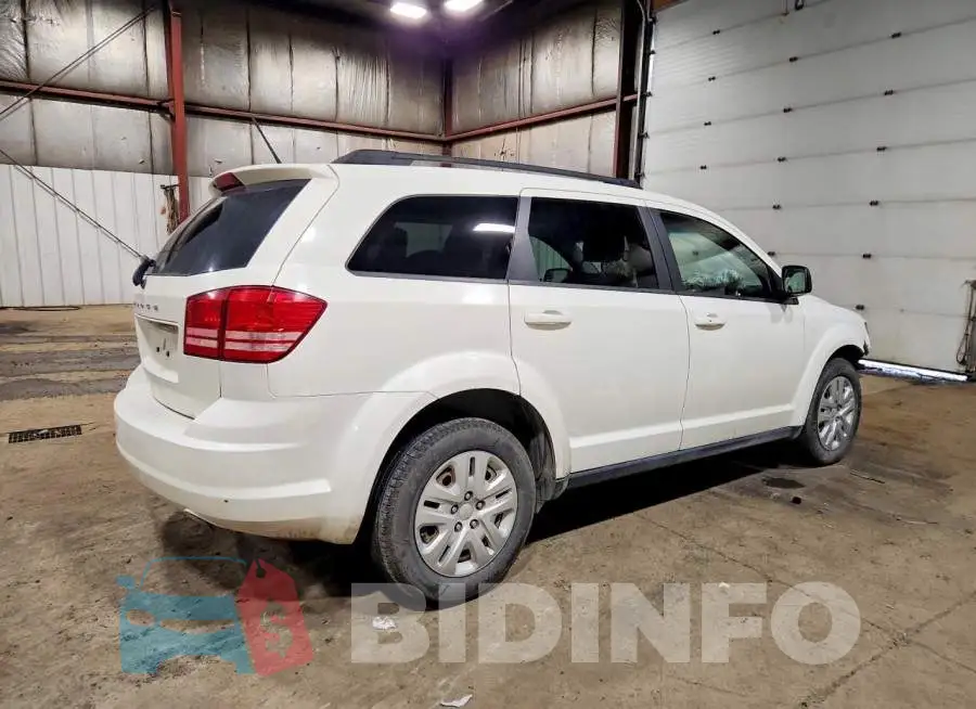3C4PDCAB7HT695225 Photo# 3