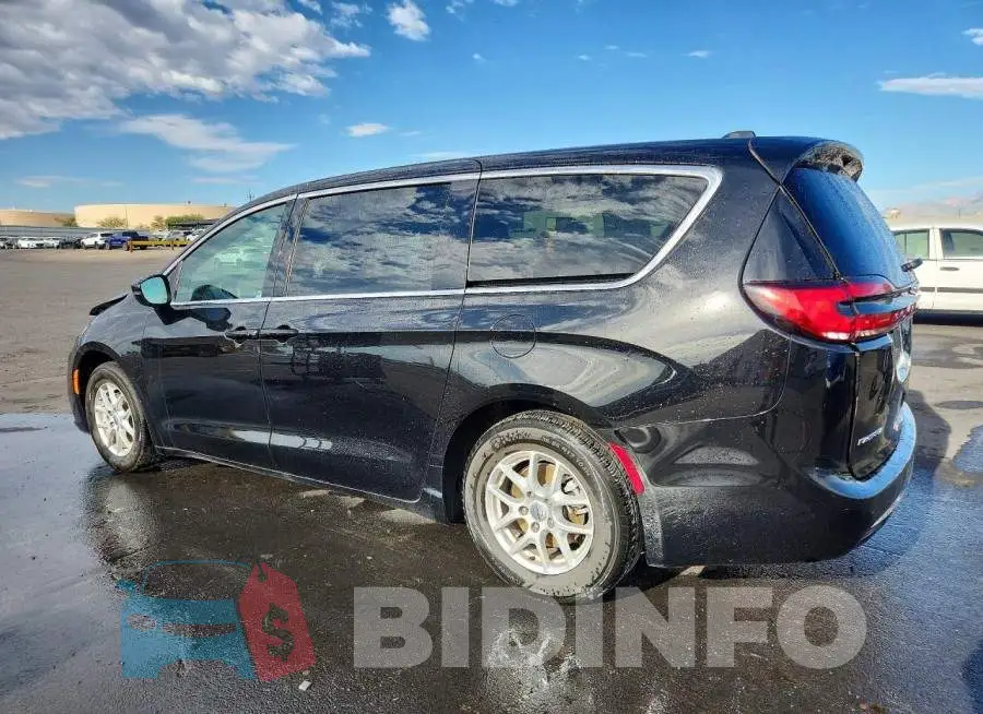 2C4RC1BG8SR532359 Photo# 2