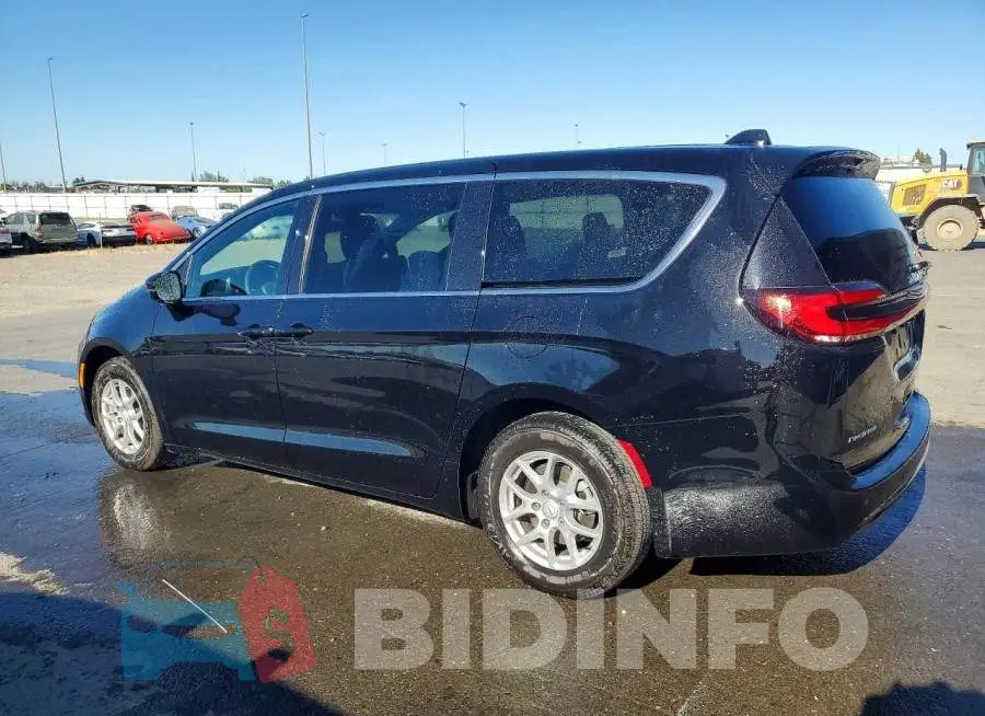 2C4RC1BGXTR226216 Photo# 2