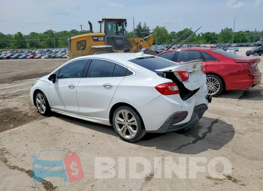 1G1BF5SMXH7121649 Photo# 2