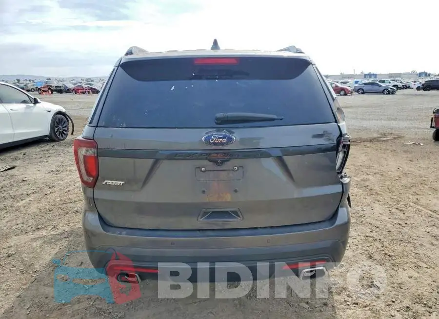 1FM5K8GT9HGD55410 Photo# 6