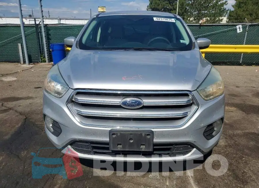 1FMCU9GD7HUD53771 Photo# 5
