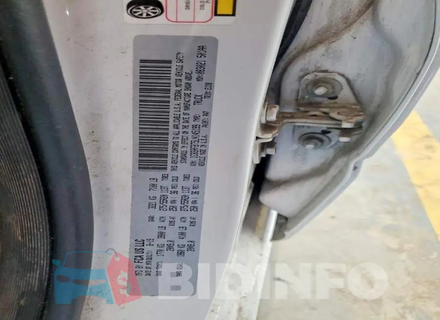1C6SRFBT5LN145199 Photo# 12