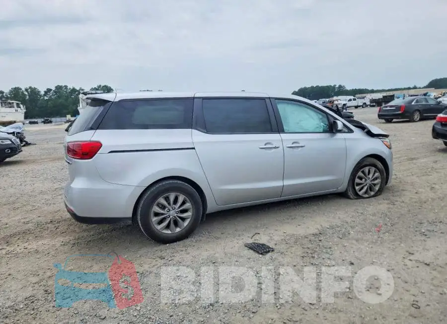 KNDMB5C17M6669494 Photo# 3