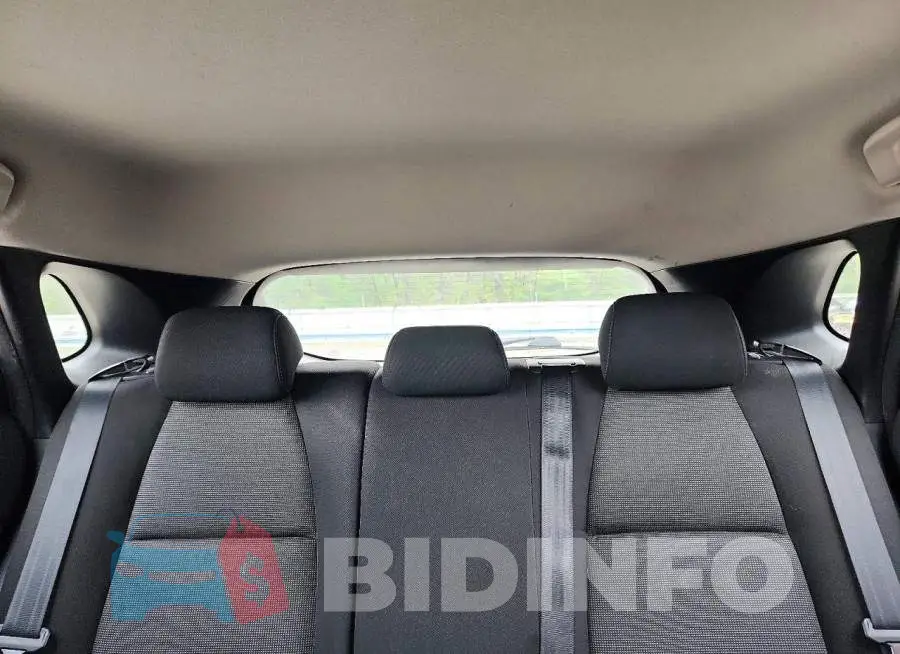 3MVDMBAL7MM210249 Photo# 10