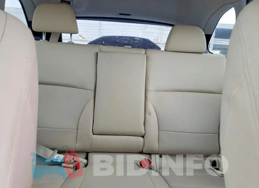 4S4BSENC4J3214763 Photo# 10